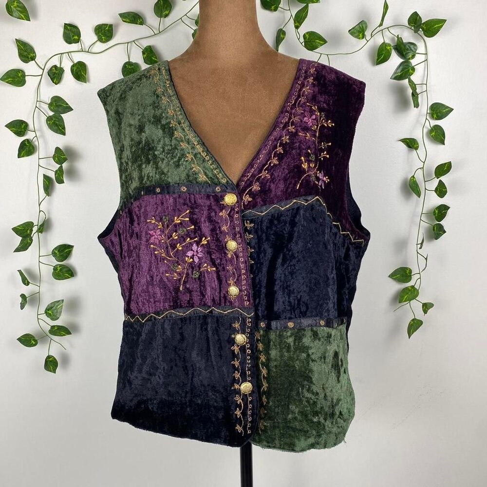 Vintage 90s White Stag velvet embroidered patchwork vest whimsigoth fairy